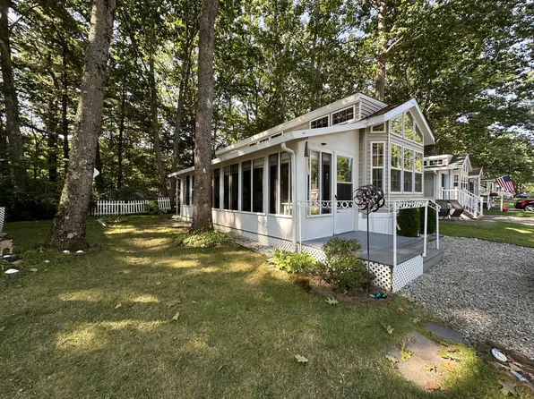150 Chapel Road #805, Wells, ME 04090