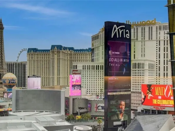 3726 S Las Vegas Blvd #909, Las Vegas, NV 89158