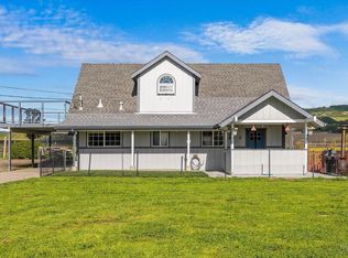 166 Davis Lane, Penngrove, CA 94951