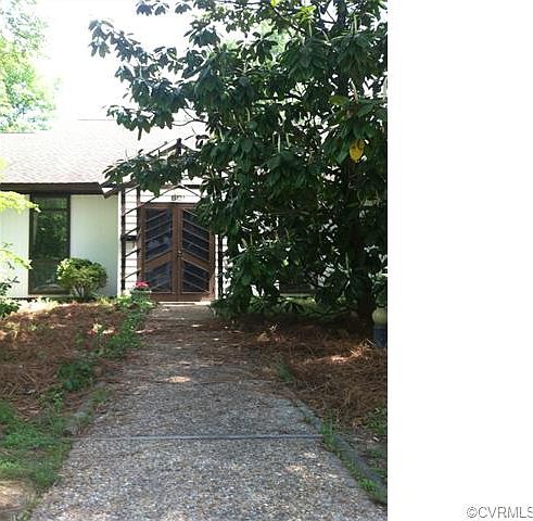 1st image of 601 Levering Ln