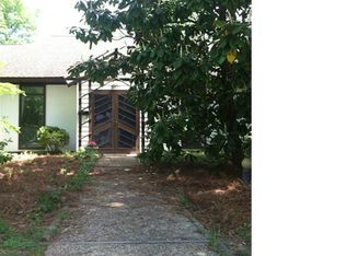 601 Levering Ln, Richmond, VA 23226