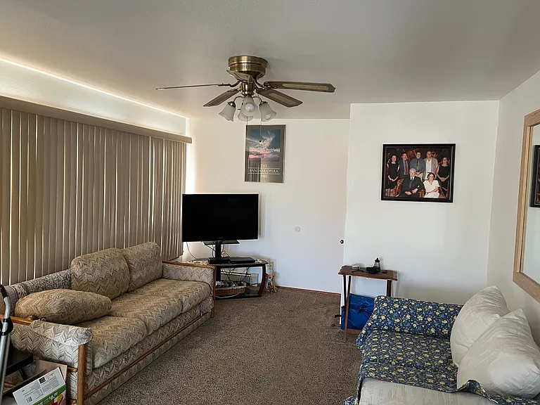 Den/family room