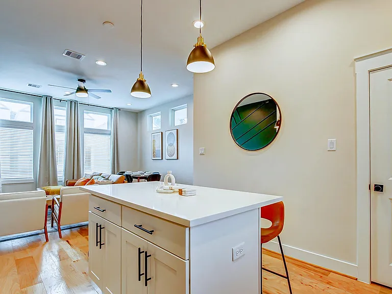 5330 Donovan Gardens Ln — Photo 14