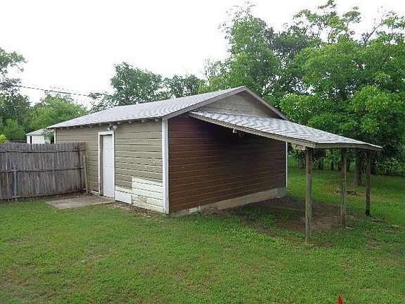 3rd image of 4132 McKibben St