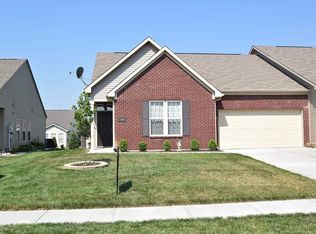 1446 Colony Park Dr, Greenwood, IN