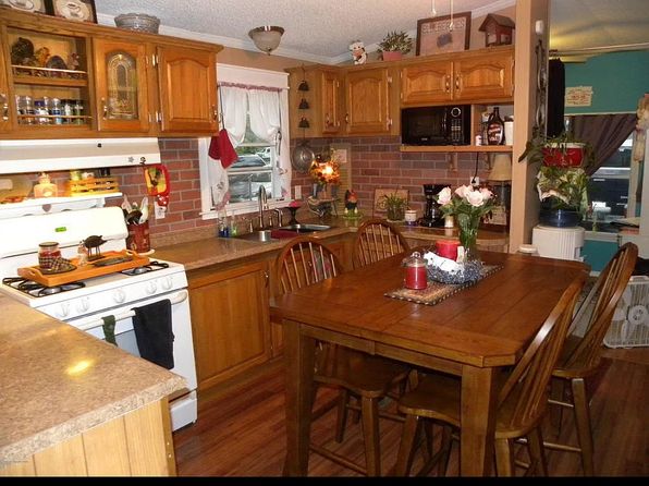 126 Poe Voll Ct