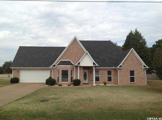 389 Springview Dr, Jackson, TN 38305