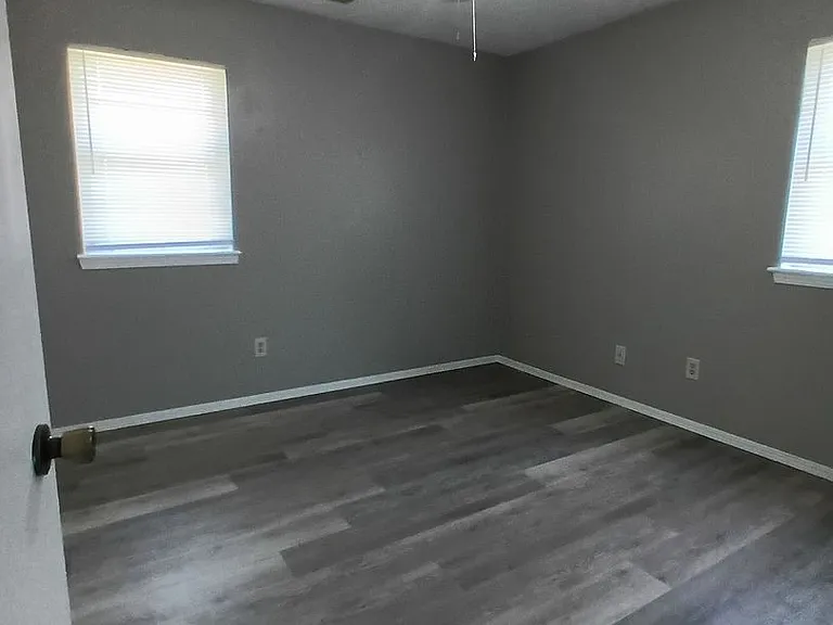 107 W Campbell Dr — Photo 18
