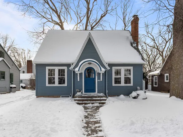 209 W Parkway Blvd, Appleton, WI 54911