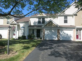 57 Marion Ln #57, Streamwood, IL