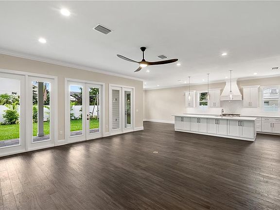 5th image of 2122 S Cortez Ave