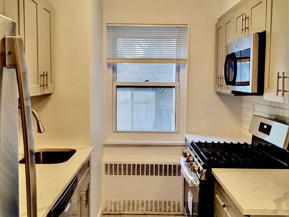 5th image of 345 E 56th St APT 10K