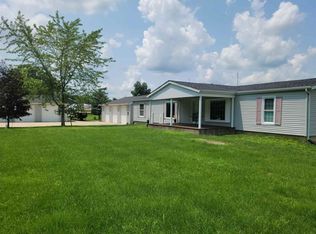 3521 E Miller Rd, Bancroft, MI 48414