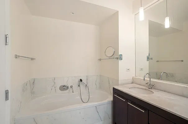 Rented by Compass | media 26