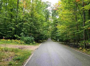 5409 Lower Shore Dr, Harbor Springs, MI 49740