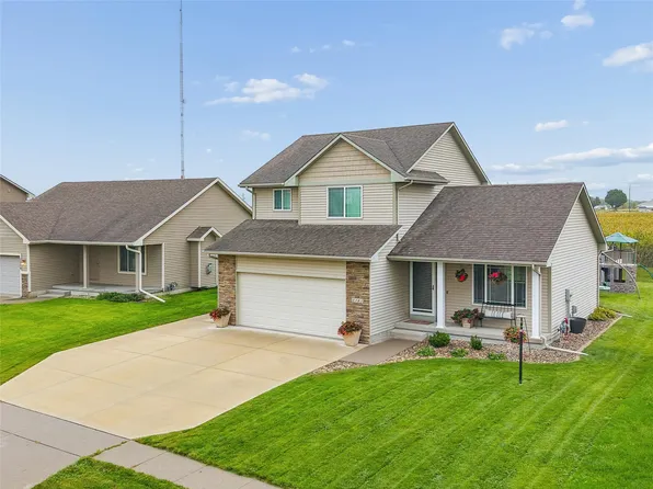 3101 SE Keystone Dr, Grimes, IA 50111