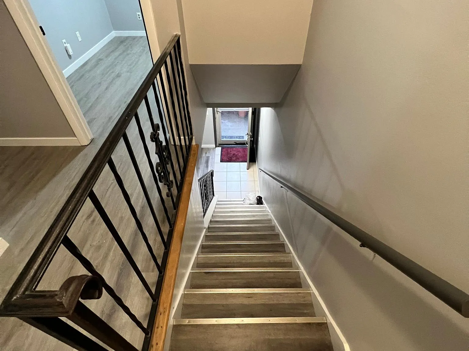 3 bed, 1.5 bath, 1700 sqft, $2,100 — Photo 4