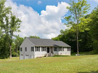 2 Anthonys Ln, New Milford, CT 06776