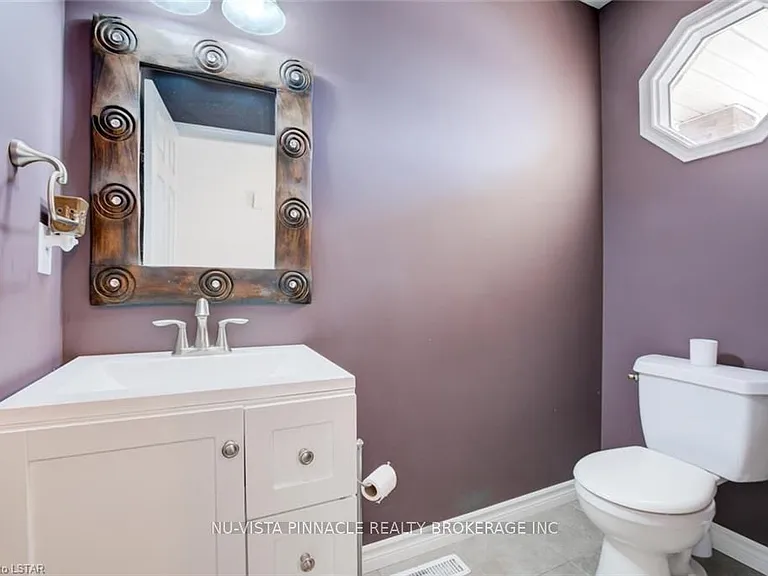 96 Reid Ct — Photo 6