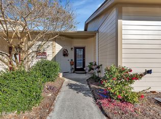 163 Longstreet Dr #102, Wilmington, NC 28412