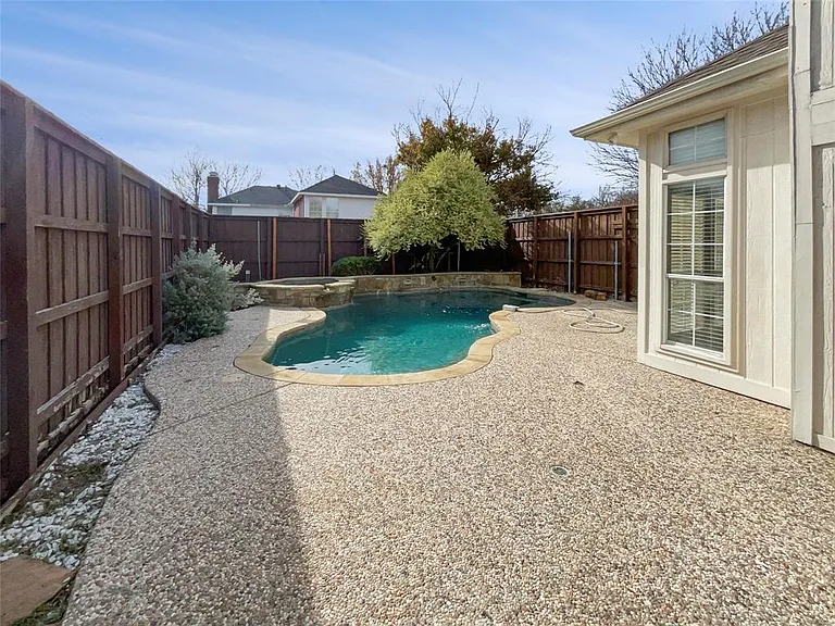 10701 Birmingham Dr — Photo 14