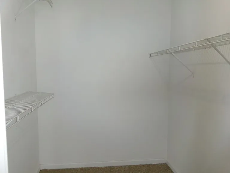 212 McKendree Ln — Photo 11