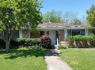 2323 N Prairie Creek Rd, Dallas, TX 75227