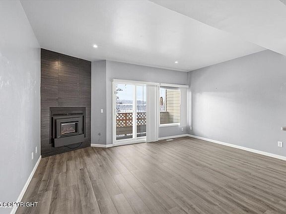 4th image of 1072 E Westpoint Dr APT 6