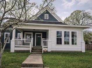 812 N 7th Ave, Laurel, MS 39440