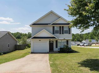 404 Portifino Ct, Boiling Springs, SC 29316