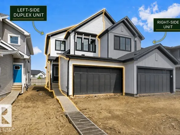 1054 Cristall Cres, Edmonton, AB T6W 5S6