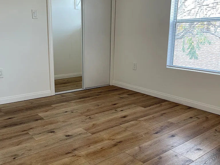 3121 E Theresa St #2 — Photo 7