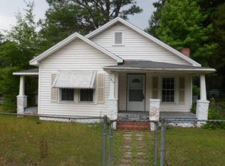 619 James St, Laurinburg, NC 28352