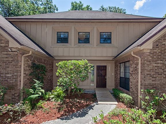 2nd image of 2922 Bernice Ct
