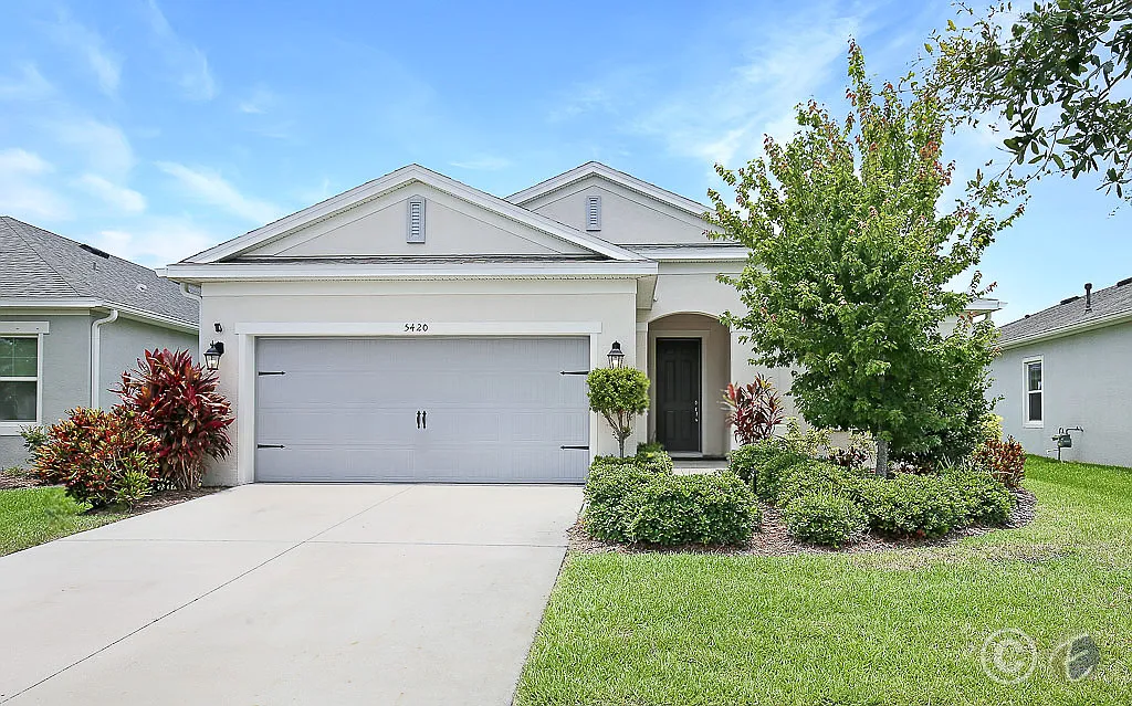 5420 Silver Sun Dr | Waterset — Photo 1
