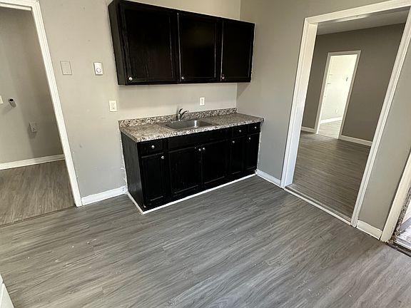 2nd image of 71 River St #1L