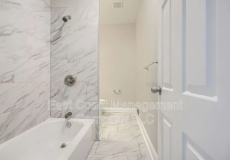 1530 N Rosedale St — Photo 19