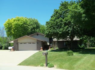 25754 Hickory Ct, Minooka, IL 60447