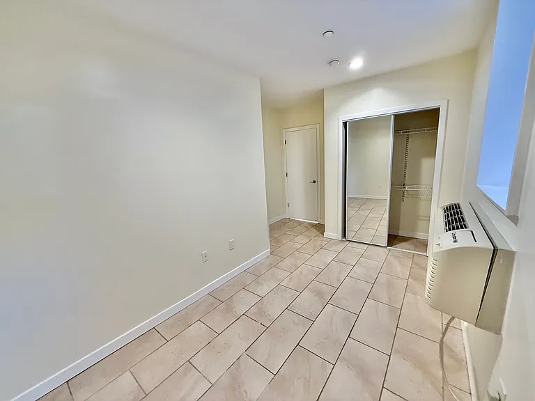 249 S 49th St #1O7 — Photo 6
