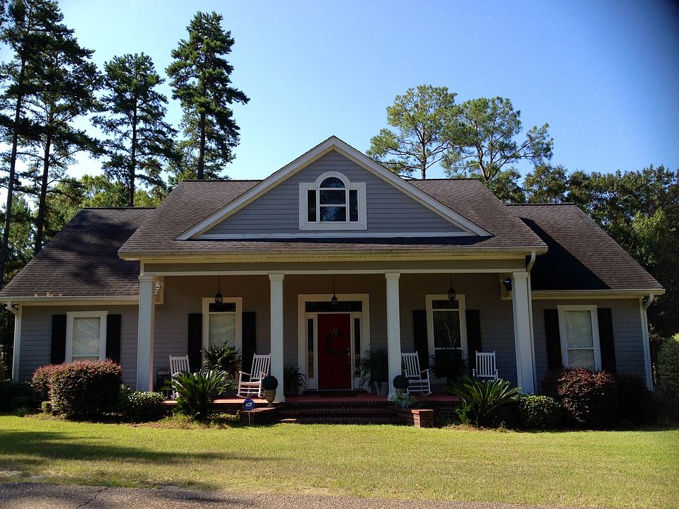 1st image of 1100 Hickory Dr