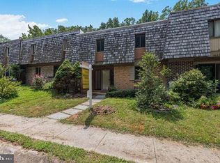 19621 Sparr Spring Rd, Montgomery Village, MD 20886