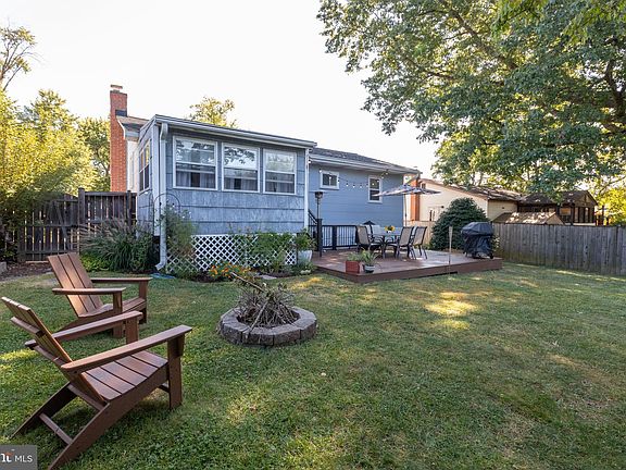 2nd image of 4700 Eades St
