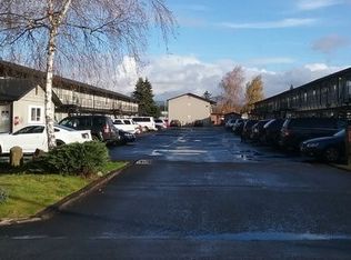 944-972 33rd Ave #11, Longview, WA 98632