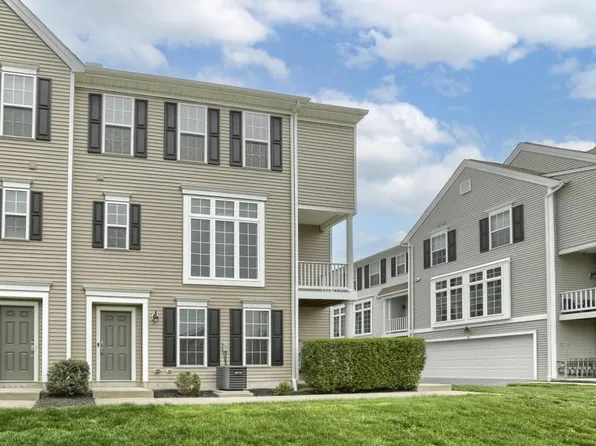 3030D Meridian Ln, Mechanicsburg, PA 17055
