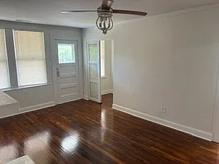 702 E Henry St #B — Photo 10
