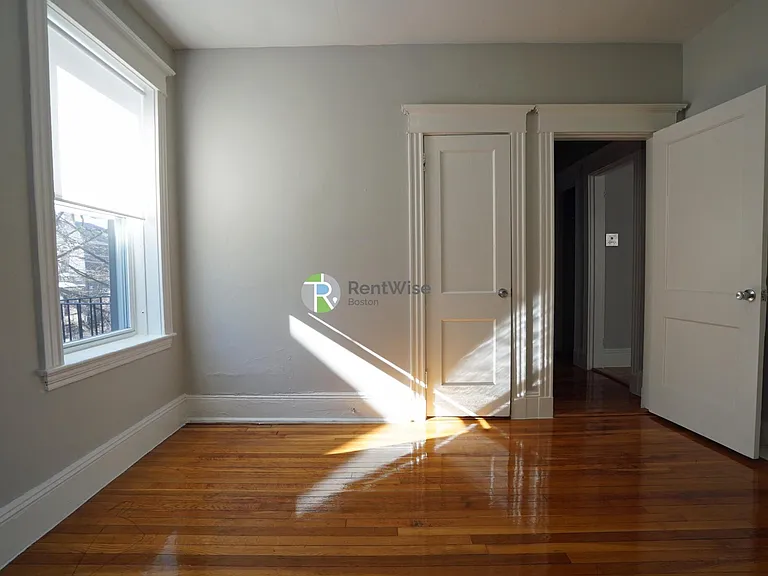 11 Allston St #4 — Photo 6