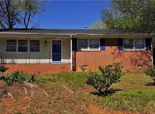 4004 Wexford Dr, Greensboro, NC 27406