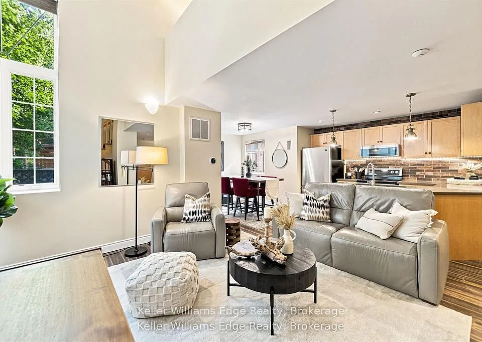 73 Garfield Ave S #1-D
