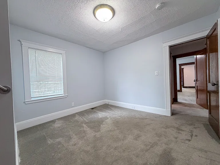 48 Fountain St #48 — Photo 10