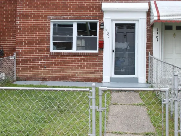 1305 Maple Ave, Elsmere, DE 19805